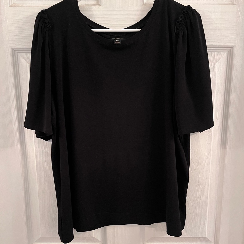 Worthington Black Short Sleeve Puff-Shoulder Tee